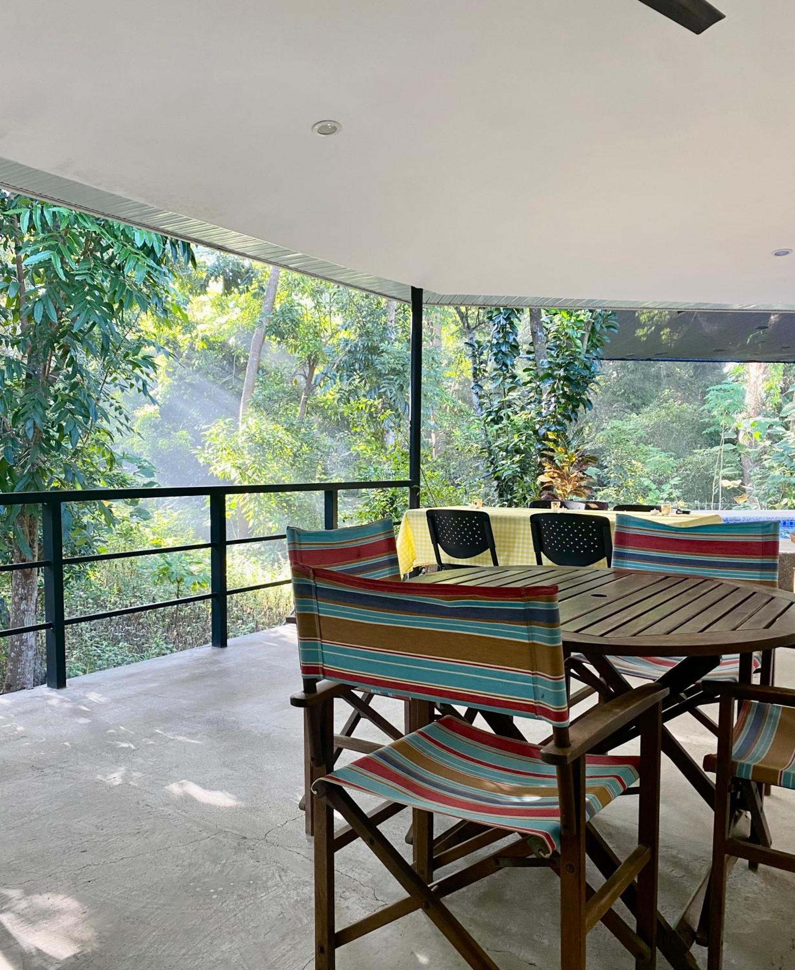 Balai Benedicere Bed & Breakfast Bacnotan Esterno foto