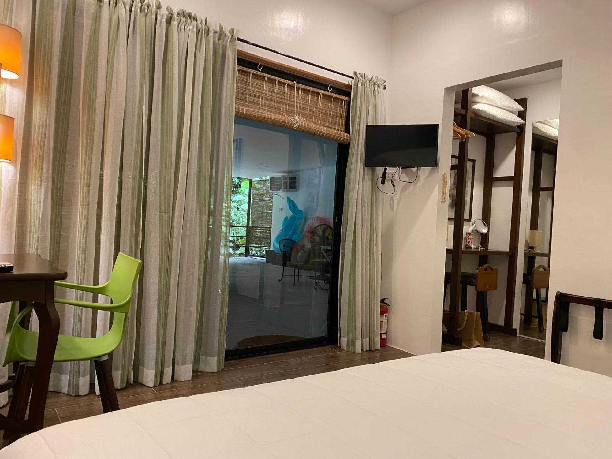 Balai Benedicere Bed & Breakfast Bacnotan Esterno foto