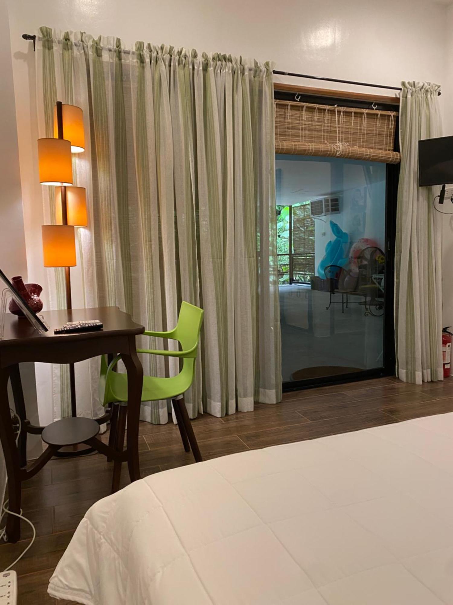 Balai Benedicere Bed & Breakfast Bacnotan Esterno foto
